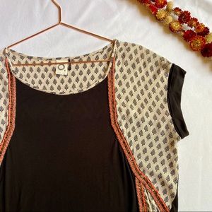 Anthro Akemi + Kin Tunic Blouse Top